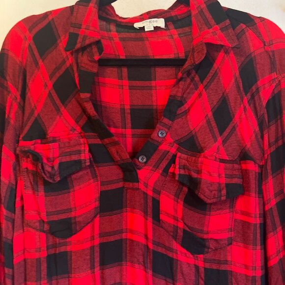 Red & Black Plaid Button-Up Tunic Blouse By Umgee M Frayed Hem 100% Rayon Made I - Picture 3 of 6